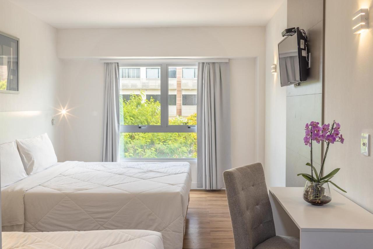 Ath - Americas Townhouse Hotel 3*